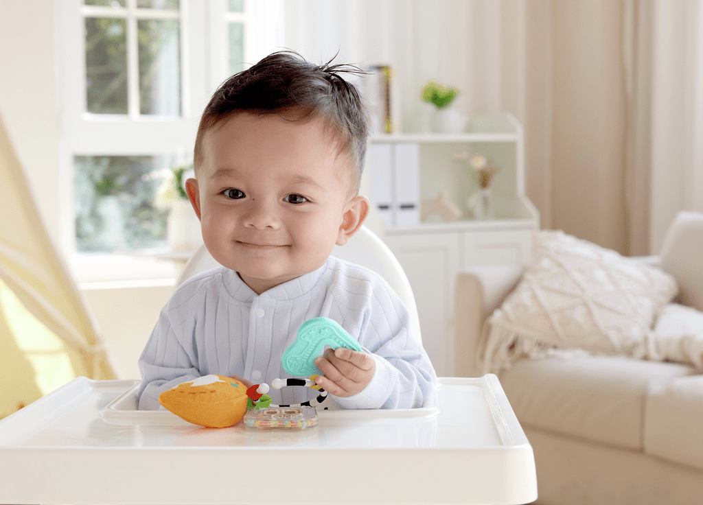 Babyspielzeug Hape ABC der Sinne 3-in-1 Set für unterwegs
