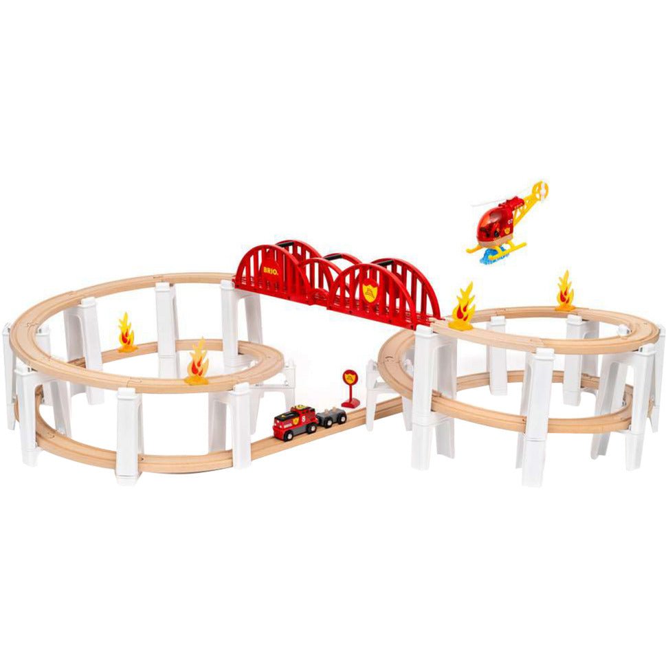 BRIO World Großes Spiralenset mit Lok und Hubschrauber ab 3 Jahren
