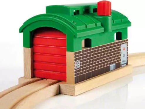BRIO Lokschuppen mit Rolltor – Tunnel & Abstellplatz ab 3 Jahren