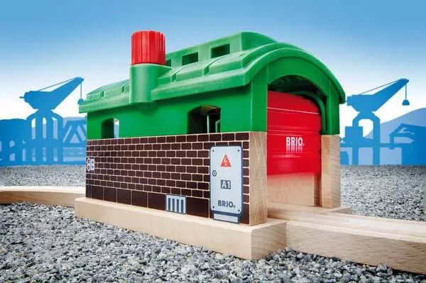 BRIO Lokschuppen mit Rolltor – Tunnel & Abstellplatz ab 3 Jahren