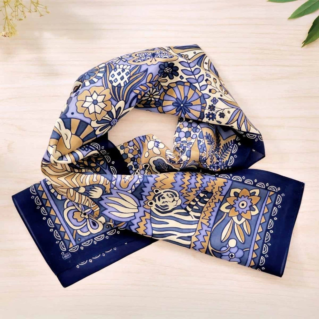 Djeco Atelier 10 Kunstset mit Seidenschal und Vorlage
