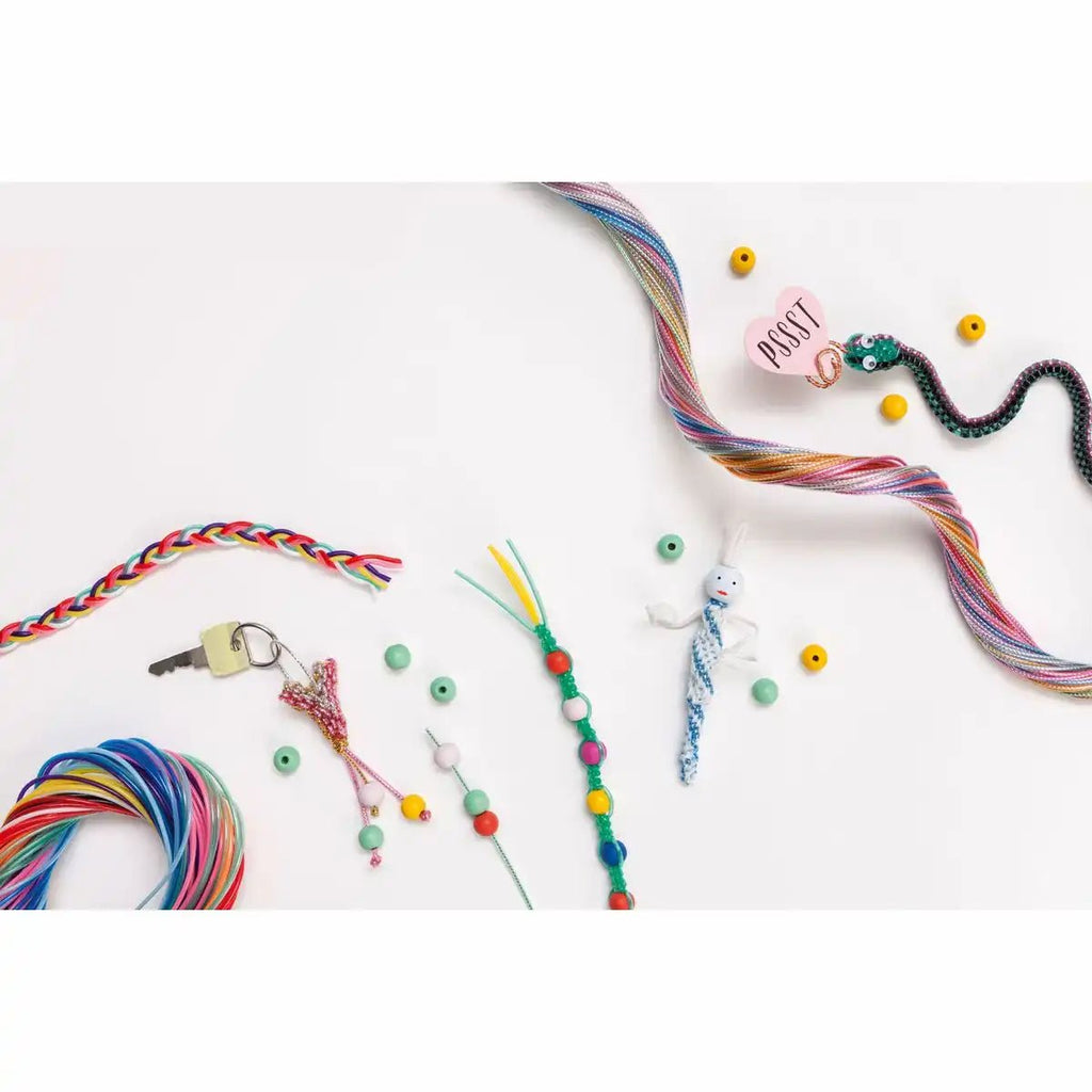 folia Scoubidou Flechtschnüre Basic Mix 100 Stück mehrfarbig