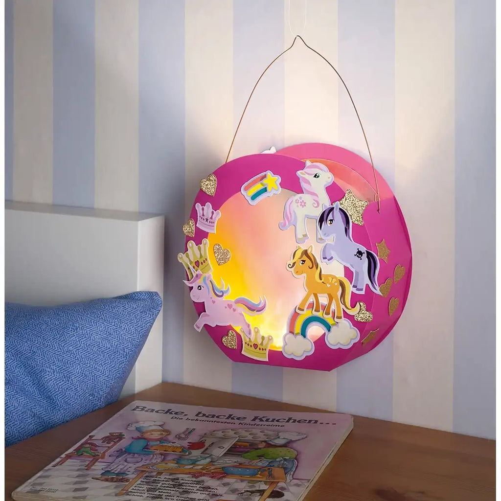 Pony Laterne basteln – Bastelset mit LED Licht und Zubehör
