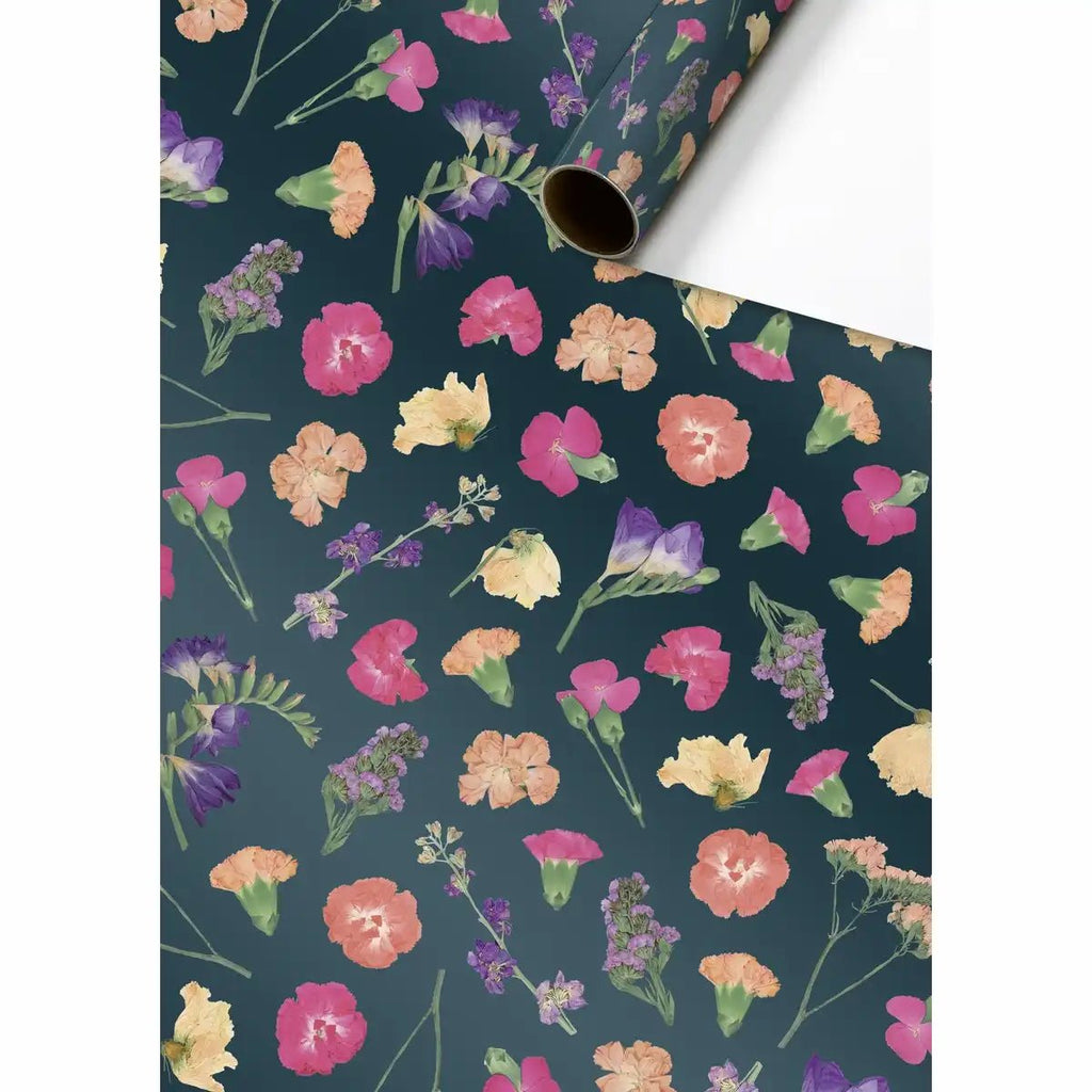 STEWO Geschenkpapier Maila mit buntem Blumenmuster auf Petrol
