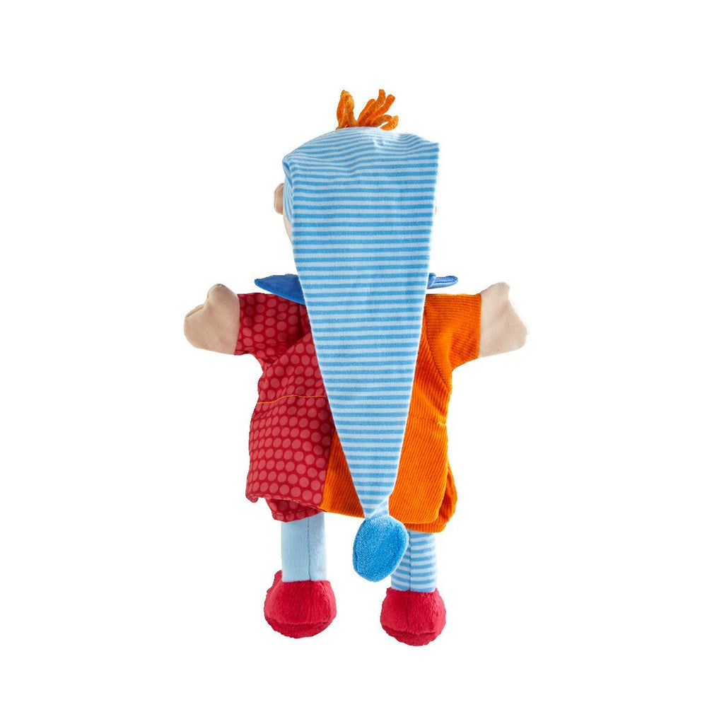 Detailansicht der Handpuppe Kasper mit buntem Kostüm
