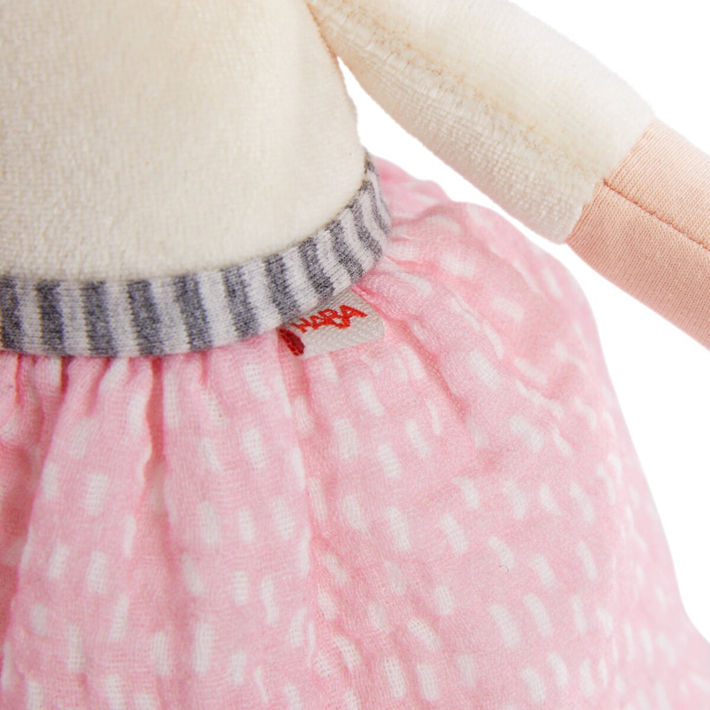 HABA Kuschelpuppe Lara – weiche Stoffpuppe für Babys ab 6 Monaten