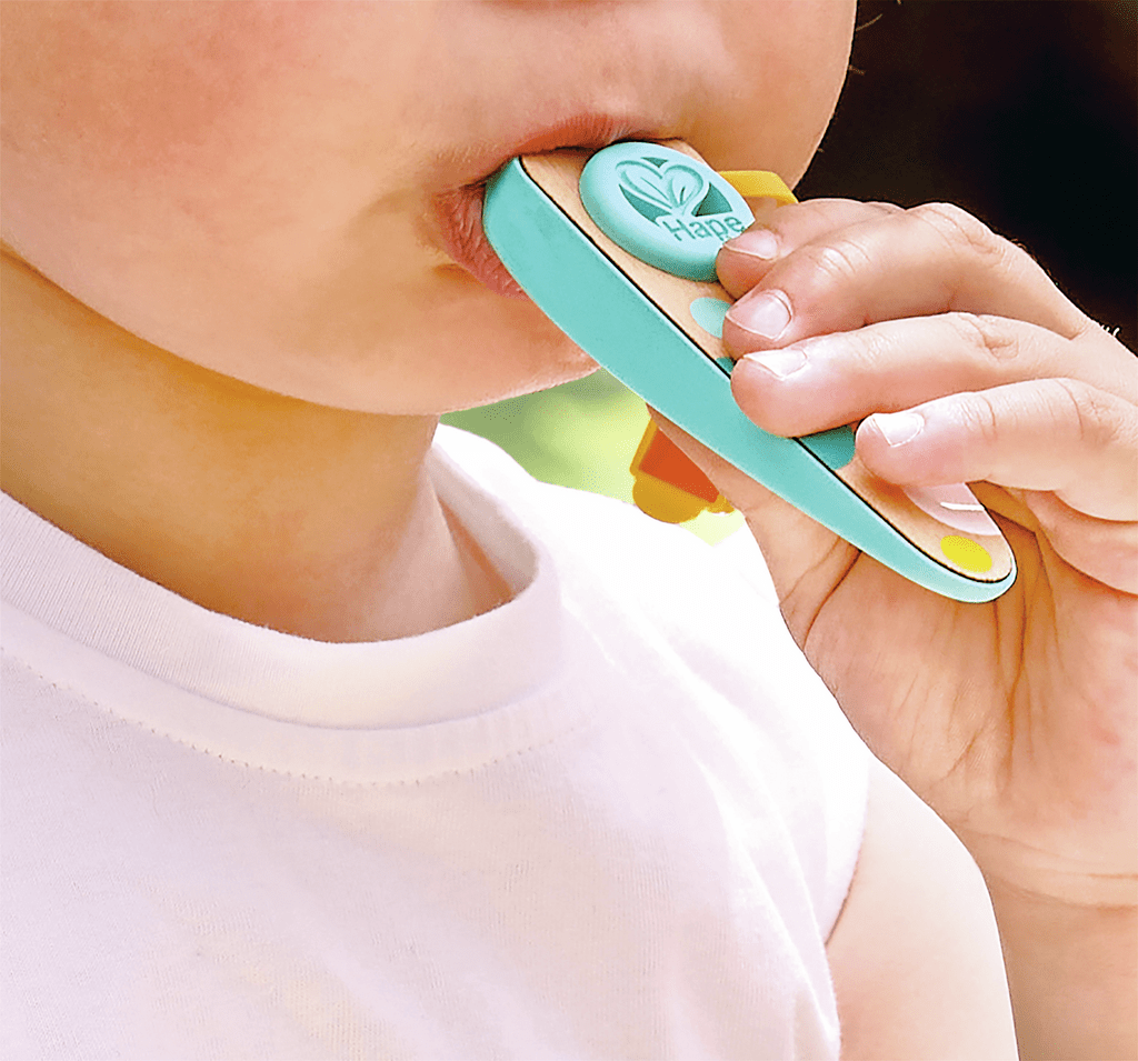 Einfaches Musikinstrument für Kinder zur Förderung von Rhythmus und Melodie
