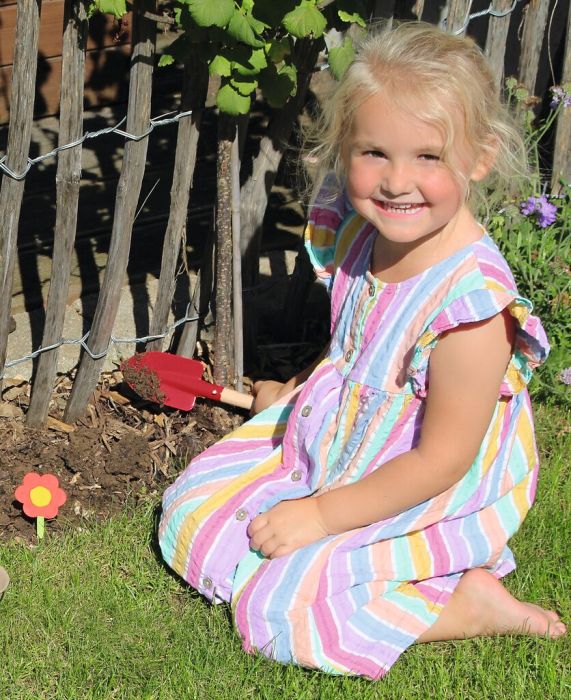 Kreatives Garten-Spielset mit Koffer und Bastelmaterial