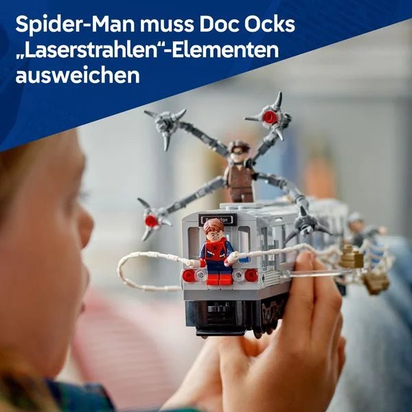 Abnehmbares Dach des LEGO U-Bahn-Zugs mit Innenraumansicht
