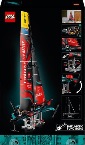 LEGO Technic Rennjacht auf Präsentationsständer mit sichtbaren Hydrofoils
