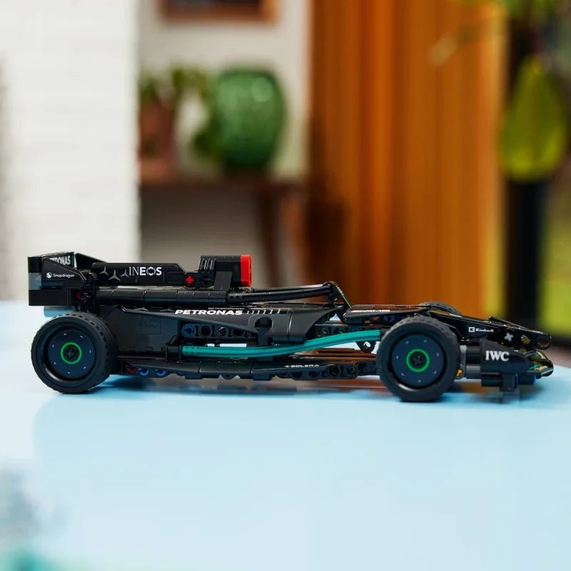 LEGO® Technic - Mercedes - AMG F1 W14 E Performance Pull - Back - LEGO