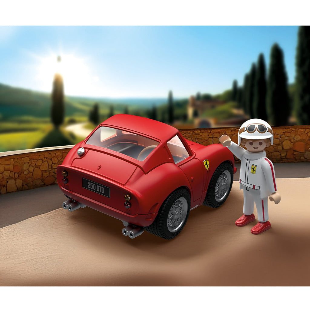 PLAYMOBIL Fahrer im Ferrari 250 GTO – ab 5 Jahren

