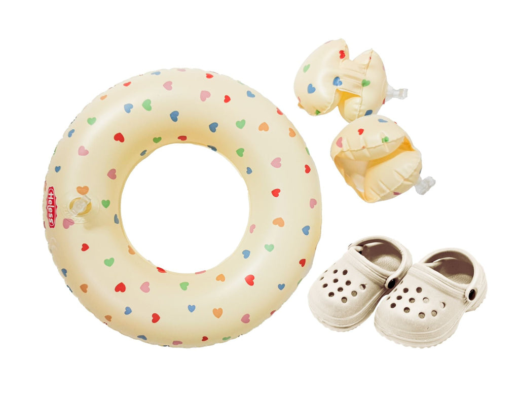 Puppen-Schwimmset Herz-Konfetti mit Schwimmring, Flügeln & Clogs
