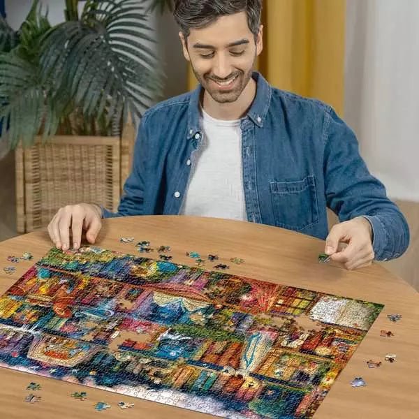 Erwachsenenpuzzle von Ravensburger mit kunstvollem Märchenbild und präzisen Teilen
