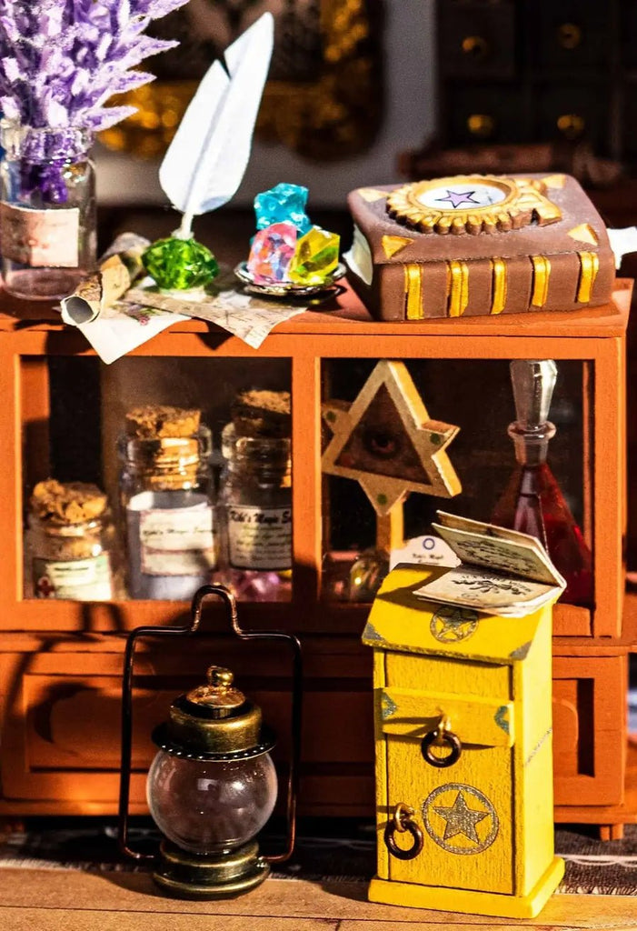 Kiki’s Magic Emporium Bastelset Holz DG155 für Bastler
