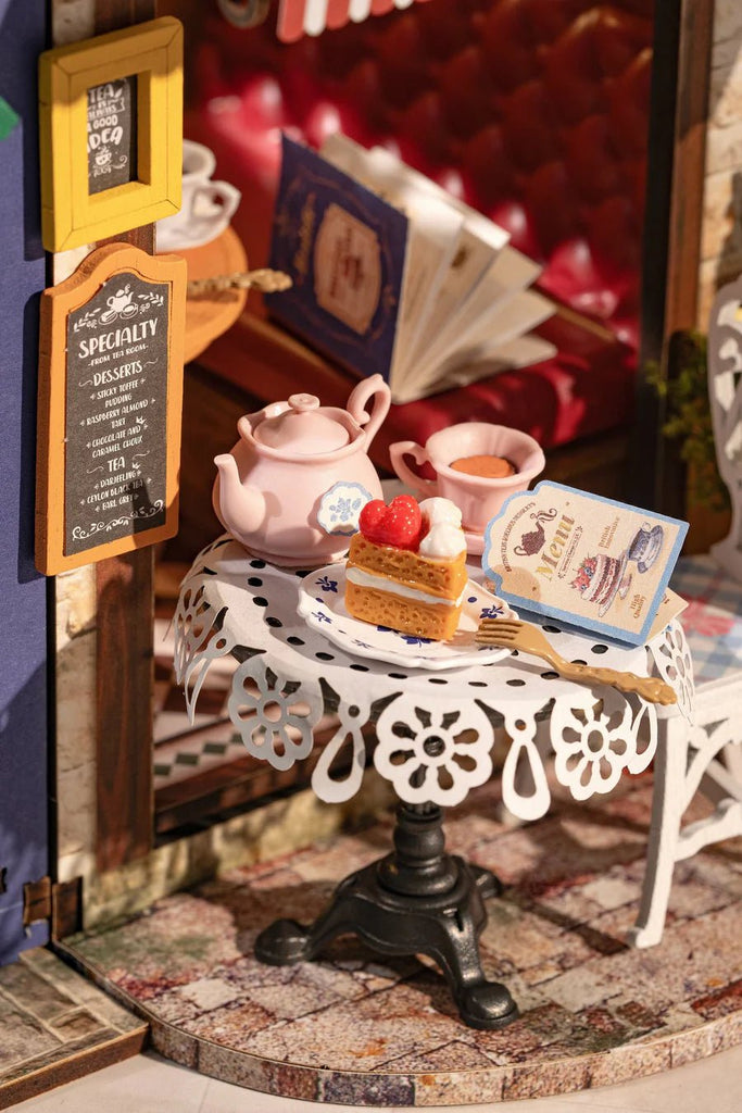 Leisure Time Tea Room DG171 Holzmodell mit Licht und Deko
