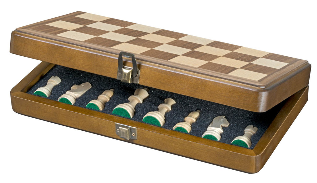 Schachkassette Holz mit 33 mm Feldern, Figuren mit Filzsockel, klappbar
