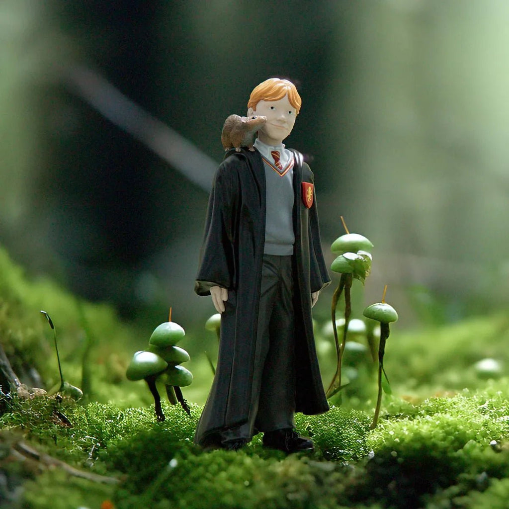 Schleich Harry Potter™ - Ron Weasley™ & Krätze - Schleich