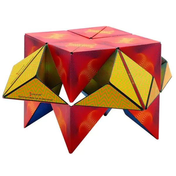 Shashibo Cube Optical Illusion - Elliot