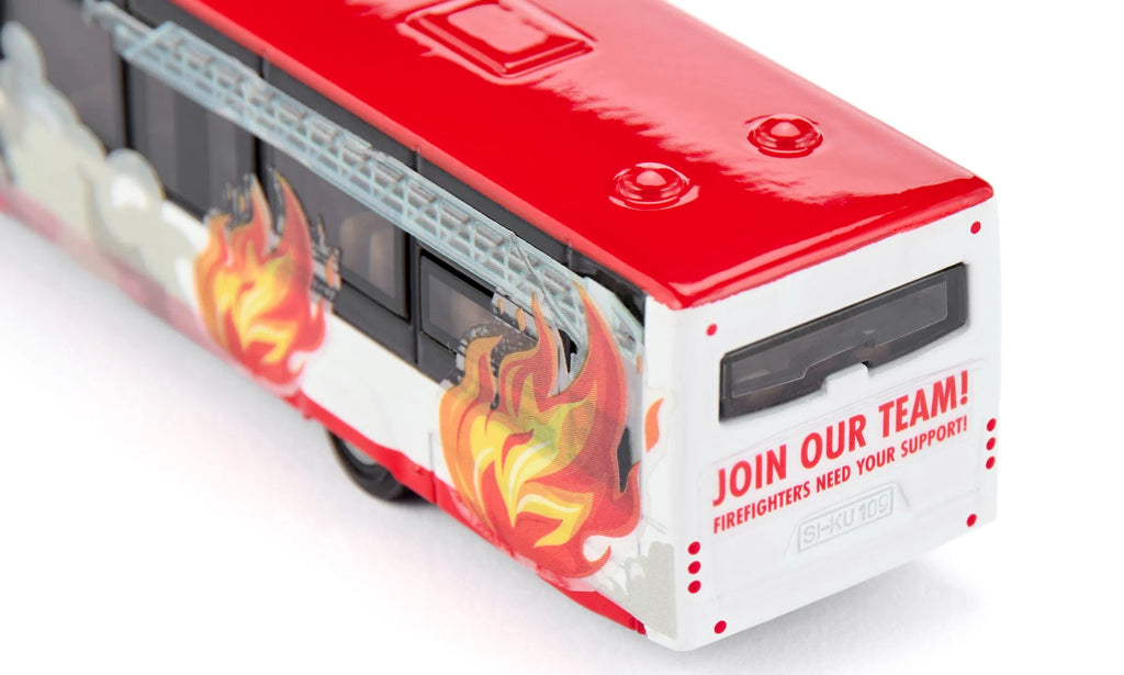 Neoplan Linienbus Modell 137x34x30 mm auf weißem Hintergrund
