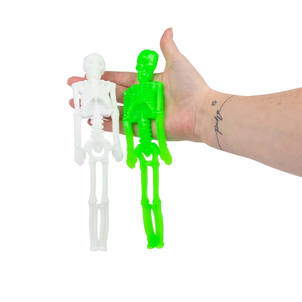 Dehnbares Halloween Skelett in Sargbox Verpackung
