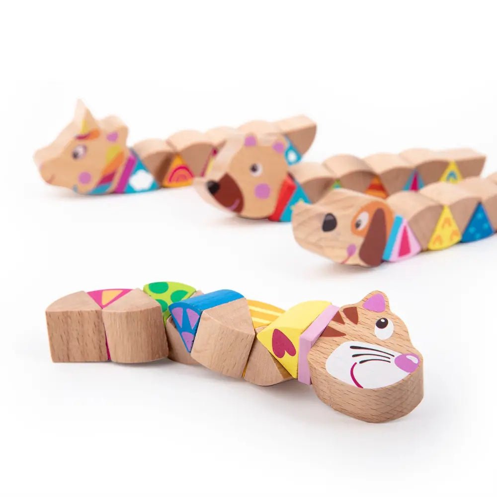 Twisties Geschicklichkeitswurm aus Holz in bunten Farben, drehbare Holzelemente als Motorikspielzeug für Kinder ab 3 Jahren
