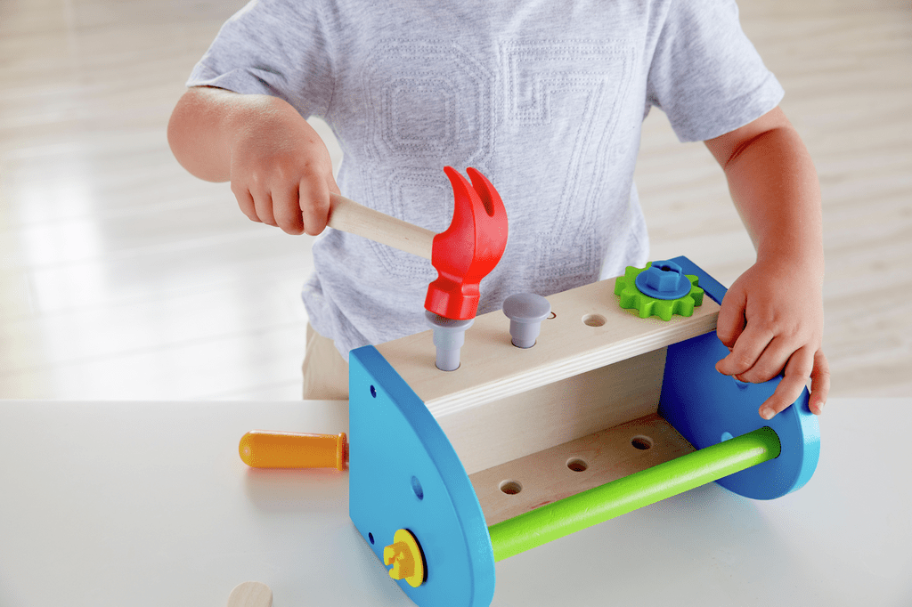 Werkzeugkasten Hape Holzspielzeug Hammer Schrauben Muttern
